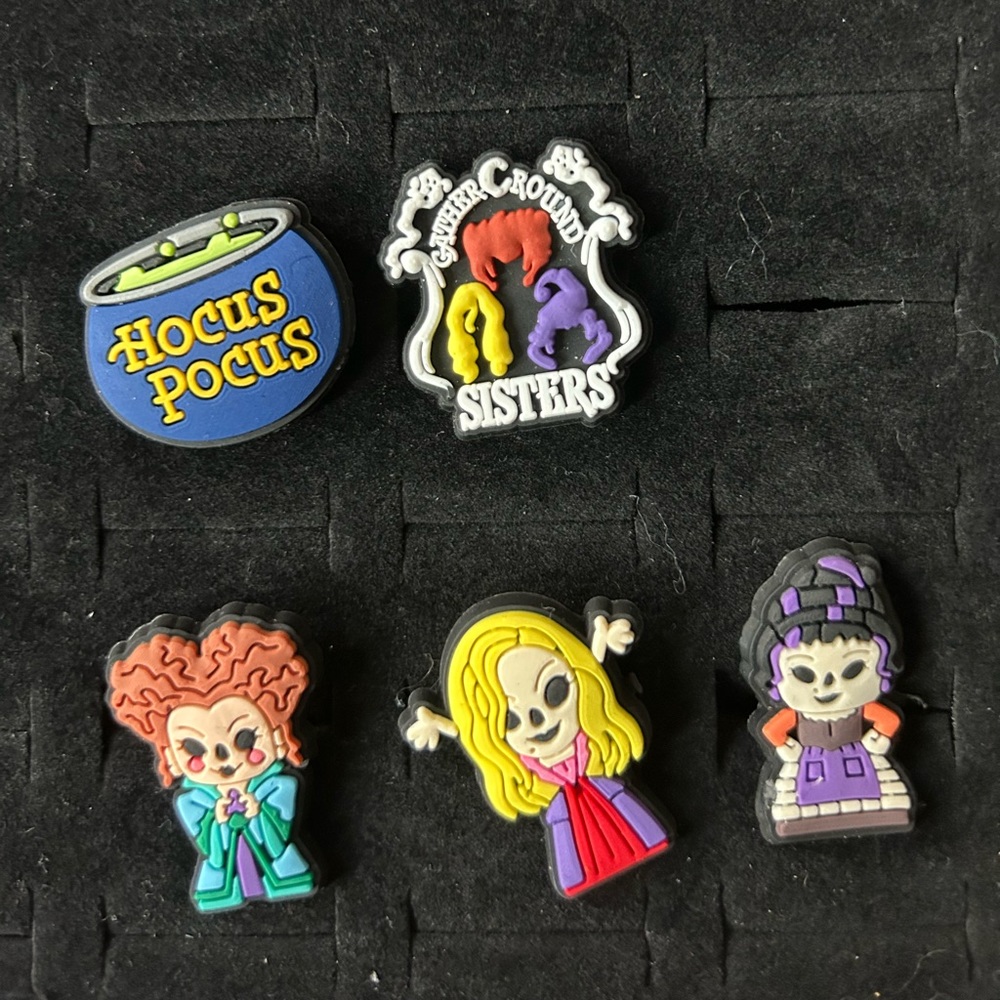 Disney Hocus Pocus set of 5